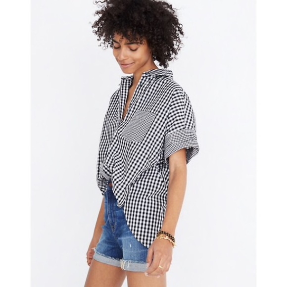 Madewell Tops - Madewell Play Gingham Courier button down shirt